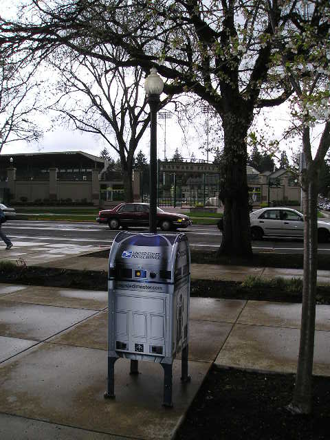 Mailbox 004 Mailbox 004